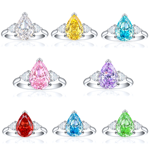 Elegante Anello in Argento Sterling 925 con Zirconia Cubica ad Alto Tenore di Carbonio Taglio Fiore di Ghiaccio Fiammato, Brillante per Feste - Product Image 1