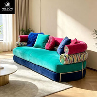 Italienisches Luxus Retro Samt Dreisitzer-Sofa Hochwertige Wohnzimmermöbel für Hotel und Villa