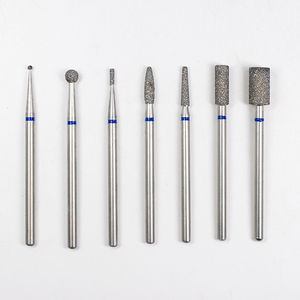 <span class=keywords><strong>Set</strong></span> di punte per trapano per unghie diamantate a forma di proiettile piatto <span class=keywords><strong>professionale</strong></span> in acciaio inossidabile da 7 pezzi per Manicure - Product Image 5