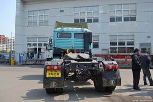 Besserer Preis China Shacman F3000 4*2 6-Reifen 336HP ~ 400HP Flat Cabin RHD LHD Prime Mover Anhänger Kopf Traktor LKW zum Verkauf - Product Image 5