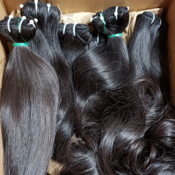 Capelli vergini all'ingrosso brasiliani e indiani capelli umani fasci doppio disegnato capelli umani crudi extension tesse venditore