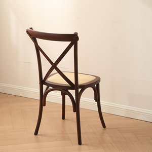 Silla de Madera Maciza Apilable para Comedor de Bodas, Respaldo Cruzado de Metal, Asiento de Ratán Estilo Toscana, Silla de Madera con Respaldo Cruzado en X - Product Image 6