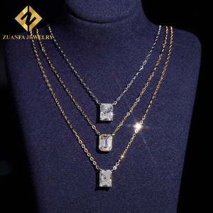 Collier pendentif solitaire taille émeraude en or massif 10 carats avec diamant de laboratoire certifié NGIC, serti clos, pour femme - Product Image 4