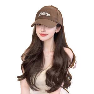 Perruque longue bouclée avec frange latérale, effet naturel, en fibre Kanekalon, pour femme, modèle Nothing Baseball Cap - Product Image 1