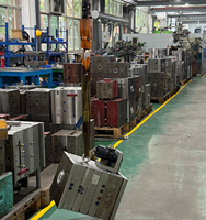 Service de fabrication de moules en grande quantité avec une qualité de fabrication exquise pour les commandes automobiles en gros