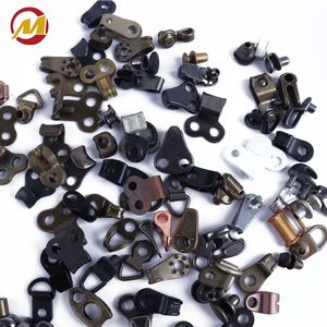L'usine vend des lacets métalliques personnalisés avec logo et des crochets en maille pour chaussures de randonnée. - Product Image 1