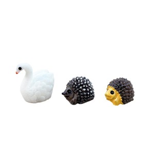 Resin Miniature Animal Swan And Hedgehog Figurines For Home Decoration Craft DIY Accessories <b>Small</b> <b>Ornament</b> Plastic Resin - Product Image 1