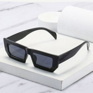 Gafas de Sol Cuadradas Retro de Moda 2022 para Hombre y Mujer, Color Rosa Verde, Gafas de Sol Rectangulares Pequeñas Color Jelly - Product Image 3