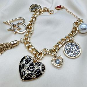 <span class=keywords><strong>Pulsera</strong></span> de Aleación Chapada en Oro de 18K con Colgante Geométrico de Diamantes Completos y Borla en Forma de Corazón, Estilo Urbano y Elegante para <span class=keywords><strong>Mujer</strong></span> - Product Image 3