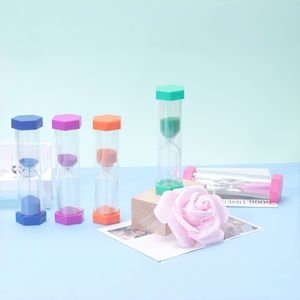 Minuteur en forme de sablier hexagonal Art Déco écologique 1/3/5/10/15 minutes pour la décoration de bureau à domicile ou comme cadeau - Product Image 3