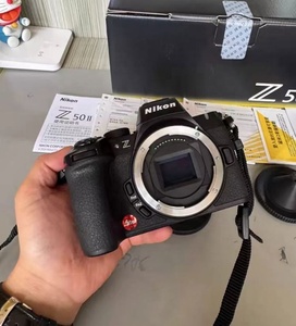 <span class=keywords><strong>Appareil</strong></span> <span class=keywords><strong>photo</strong></span> hybride <span class=keywords><strong>Nikon</strong></span> Z50 II d'occasion, 90 % neuf, livraison rapide, format APS-C, niveau d'entrée - Product Image 1