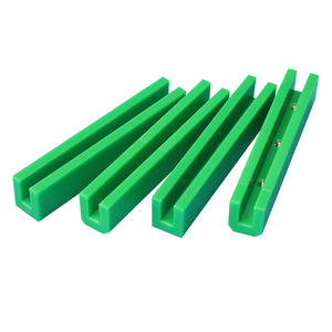 0546 <b>Chain</b> Guide Green Polyethylene Custom Made Conveyor <b>Belt</b> Accessory - Product Image 1