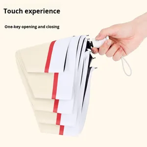 Paraguas de Viaje Ultraligero y Moderno, Totalmente Automático, Plegable en Tres Secciones, con Botón de Apertura Automática y 6 Varillas - Product Image 3