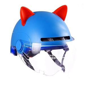 Décoration créative et mignonne pour casque de moto, type oreilles de chat, 63*60mm, accessoires de <span class=keywords><strong>vélo</strong></span> - Product Image 1