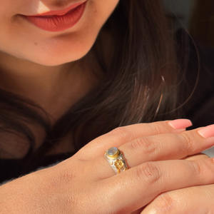 Anillo de Piedra Lunar Arcoíris, Plata de Ley 925, Chapado en Oro, Diseño Floral Vintage, Joyería de Piedras Preciosas Hecha a Mano para Mujer, Joyería Moku - Product Image 4