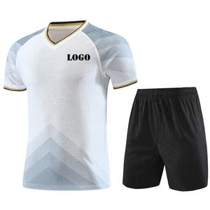 Camiseta de fútbol al por mayor de la mejor calidad tailandesa para jugar en casa, camiseta roja de fútbol para niños, camiseta de fútbol - Product Image 2