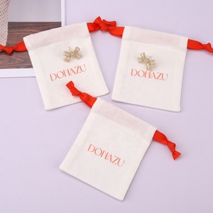 Sac à cordon en toile douce haut de gamme pour bijoux, avec logo personnalisé, en coton, pour bagues, boucles d'oreilles, pochette anti-poussière pour bijoux - Product Image 5