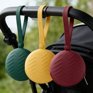 Estuche para Chupetes de Bebé de Silicona Blanca, Bonito, Libre de BPA, con Cierre de Cremallera y Diseño Circular - Product Image 1