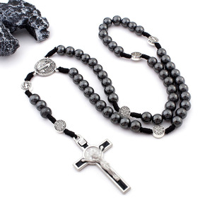 Rosario Cattolico con Perline di Ematite Nera da 8 mm, San Benedetto, Collana con Nodo in Paracord - Product Image 1