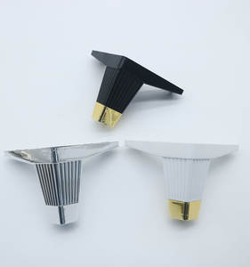 Pieds de meubles personnalisés en gros, pieds de meuble, pieds de table à manger, pieds de canapé en métal, accessoires, pieds de <span class=keywords><strong>chaise</strong></span> - Product Image 1