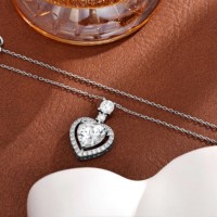 Collier pendentif en argent sterling 925 de luxe, taille cœur 10x10mm, moissanite de qualité D VVS, pour femmes, vente en gros de bijoux fins