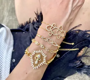 2023 New Hot Sale Armband Indische Göttin Liebe Kombination Augen armband Zirkon Cooper Mikro gepflastert für Frauen Männer