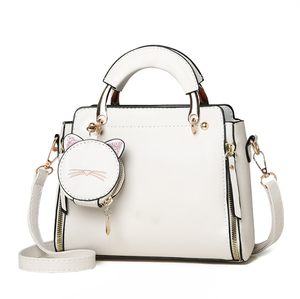 Bolso de Mujer con Estampado Étnico Personalizado, de un Solo Hombro, Reutilizable y a la Moda - Product Image 1