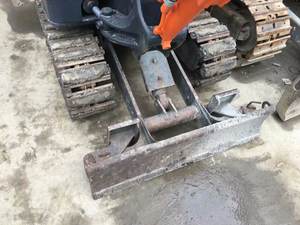 Pelle hydraulique sur chenilles d'occasion Hitachi ZX17 Mini pelleteuse d'occasion de 1 tonne de haute qualité en stock à vendre - Product Image 6