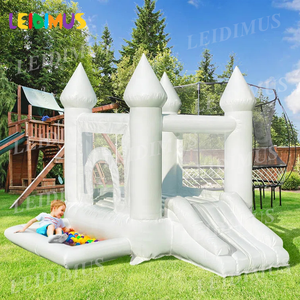 Château <span class=keywords><strong>gonflable</strong></span> blanc pour bébé <span class=keywords><strong>de</strong></span> 10 pieds x 8 pieds avec fosse à balles, structure <span class=keywords><strong>de</strong></span> <span class=keywords><strong>jeu</strong></span> <span class=keywords><strong>gonflable</strong></span> blanche, équipement <span class=keywords><strong>de</strong></span> <span class=keywords><strong>jeu</strong></span> souple - Product Image 5