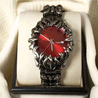 Montre-bracelet pour homme en acier inoxydable au design cyberpunk unique, boîtier de montre à visage gothique, style gothique