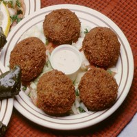 Machine automatique de fabrication de Coxinha Machine à croquettes Kubba Kibbeh Machine à encroûter et à remplir