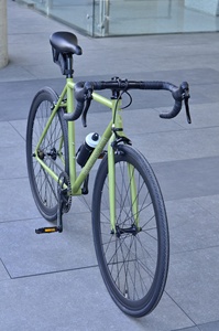Bicicletta Gravel per Adulti 700C con Telaio in Acciaio 4130, Colore Verde Oliva Opaco, Monovelocità, a Scatto Fisso - Product Image 2