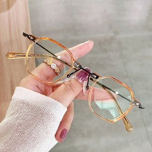 Gafas poligonales con luz azul para juegos de ordenador, lentes ópticas con montura, a la moda, venta al por mayor de fábrica - Product Image 3