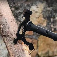 Hache tactique, hache de camping noire, hache de combat noire avec ouvre-bouteille, utilisée pour la coupe en plein air, la chasse et la survie