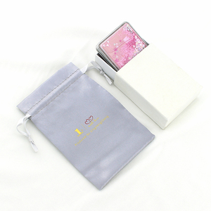 Pochette en organza réglable en velours satiné argenté et doré avec cordon de serrage pour bijoux, cadeaux de Noël et de mariage personnalisés - Product Image 2