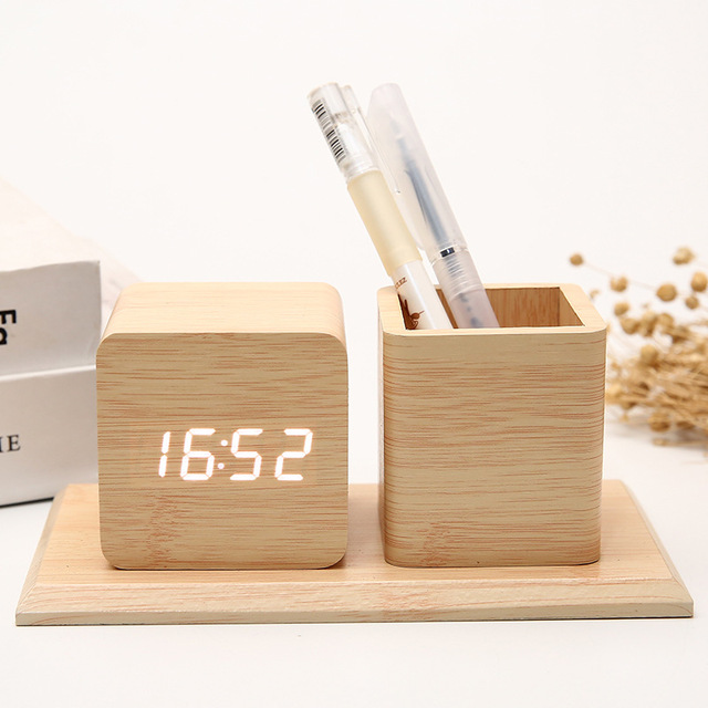 Simple Fashion Wooden Digital Alarm Clock Temperature Display 3-Level Brightness Adjustment Voice Control Pen Holder for Student