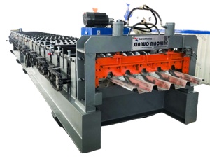 Farbige Wellblech-Dachplatten- und Bodenplatten-Rollformmaschine mit Motor und PLC-Automatiksteuerung - Product Image 1