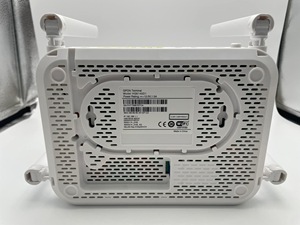 HG6145D1 GPON ONT 4GE 1POTS 2USB WiFi double bande 5 5dBi <span class=keywords><strong>Antenne</strong></span> Routeur Terminal de Réseau Optique FTTH Vente Directe Usine - Product Image 3