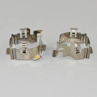 Pièces de véhicule MODEL-127 Autres accessoires d'éclairage automobile Ampoule de phare LED H1 Adaptateur de conversion de lampe Support de base Clips de douille