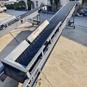 Zwarte Antislip Opvouwbare Rubberen Transportband Voor Het Verplaatsen Van Grind En Vuil Transportsysteem