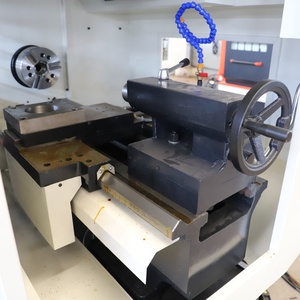 Máquina de torno CNC pequeña de cama plana para corte de metales <span class=keywords><strong>CK6140</strong></span> - Product Image 5
