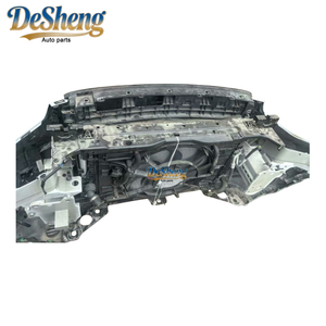 Ensemble complet de la partie avant de haute qualité pour <span class=keywords><strong>Volvo</strong></span> <span class=keywords><strong>XC40</strong></span>, comprenant le pare-chocs avant, les phares, la calandre, le radiateur, les ailettes. Livraison rapide. - Product Image 5