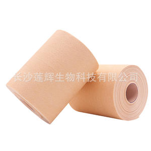 Pansement auto-adhésif en tissu non tissé respirant couleur chair Changsha Lianhui, rouleau de pansement médical - Product Image 2