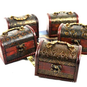 Random Retro Vintage Treasure Chest with Lock Wooden Storage Box Antique Style Jewelry Organizer for Jewelry Box Trinket Box
