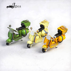 Hecho a mano Retro estilo italiano Metal motocicleta modelo antiguo <span class=keywords><strong>Mini</strong></span> Scooter decoración del hogar hierro fundido Bar Oficina Pub restaurante regalo - Product Image 1