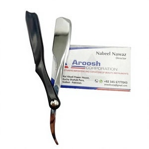 Maquinilla de afeitar de peluquero manual profesional al por mayor, mango de plástico negro de acero inoxidable sólido, diseño plegable sostenible Aroosh - Product Image 1