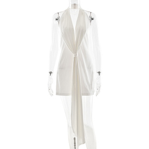 Vestido de noche elegante con cuello halter, escote en V profundo, ajustado, corto por encima de la rodilla, sin espalda y con cintura retorcida - Product Image 5