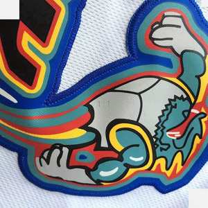 <span class=keywords><strong>Maillot</strong></span> de basket-ball Jimmy, majordome, <span class=keywords><strong>Miami</strong></span>, 7, Goran, Dragic, 14, Tyler, Herro, 25, Kendrick, Nunn, cousu, USA, édition ville, noir - Product Image 1