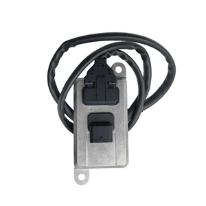 Sensor de NOx Iveco 5801881001 5WK96791A para camión de servicio medio, pieza de repuesto - Product Image 3