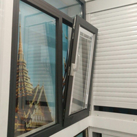 Ventanas Modernas de Aluminio con Doble Acristalamiento y Aislamiento, Abatibles y Oscilobatientes, Diseño Insonorizado para Uso en Viviendas y Oficinas